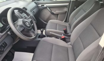 
									VW TOURAN 1.6 TDI 7 LOCURI BLUEMOTION 2010/2011 full								