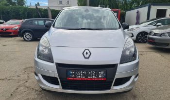 
									RENAULT SCENIC 1.6 DCI ENERGY BOSE 2011 full								