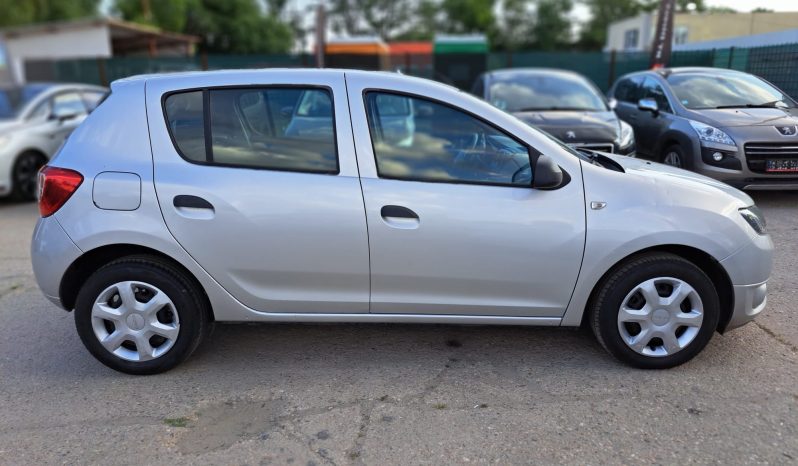 
								DACIA SANDERO 1.5 DCI LIMITEE 2016 EURO 6 full									