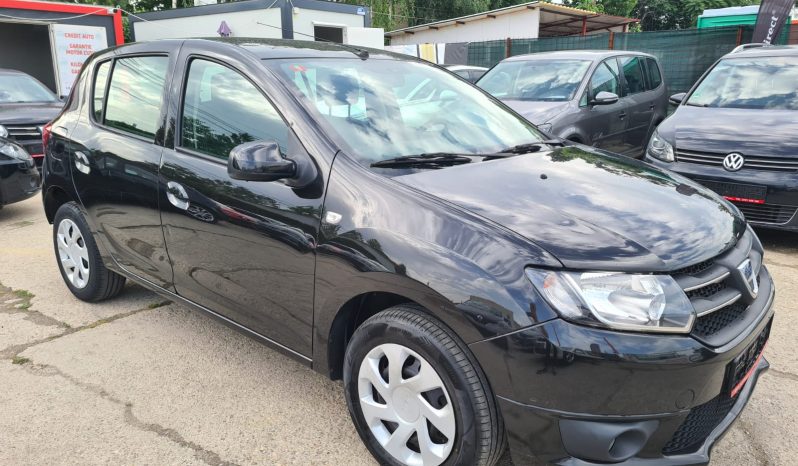 
								DACIA SANDERO 0.9 TCE LAUREATE 2013 full									