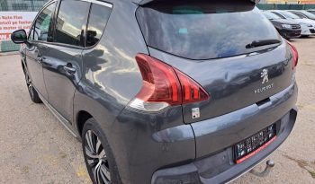 
									PEUGEOT 3008 HYBRID4 2.0 HDI 2015 full								