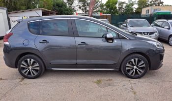 
									PEUGEOT 3008 HYBRID4 2.0 HDI 2015 full								