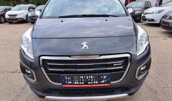 
									PEUGEOT 3008 HYBRID4 2.0 HDI 2015 full								