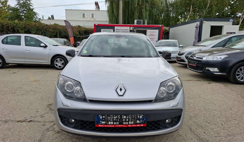 
								RENAULT LAGUNA 2.0 DCI 4CONTROL 2010 EURO 5 full									