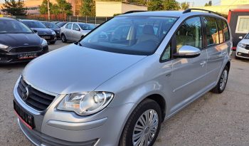 
									VW TOURAN 1.4 TSI TRENDLINE 7 LOCURI 2010 full								