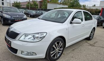 SKODA OCTAVIA 2.0 TDI FAMILY 2012