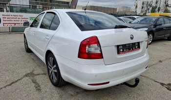 
									SKODA OCTAVIA 2.0 TDI FAMILY 2012 full								