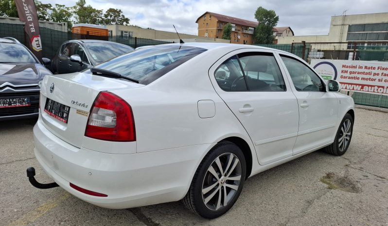 
								SKODA OCTAVIA 2.0 TDI FAMILY 2012 full									