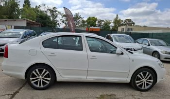 
									SKODA OCTAVIA 2.0 TDI FAMILY 2012 full								