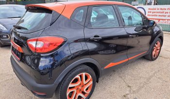 
									RENAULT CAPTUR 0.9 TCE ENERGY 2013 full								