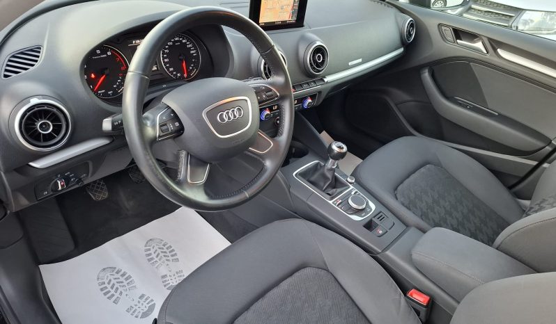 
								AUDI A3 1.2 TSI ATTRACTION 2016 full									