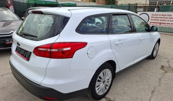 
									FORD FOCUS 1.5 TDCI TREND 2017 full								