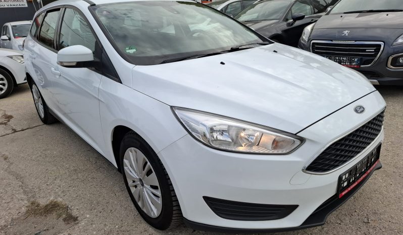 
								FORD FOCUS 1.5 TDCI TREND 2017 full									