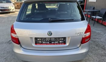 
									Skoda Fabia 1.2i  2010/2011 full								