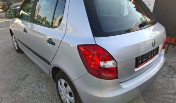 
									Skoda Fabia 1.2i  2010/2011 full								