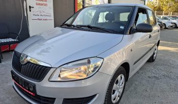 
									Skoda Fabia 1.2i  2010/2011 full								