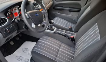 
									FORD FOCUS 1.6 TDCI CONCEPT 2011 full								