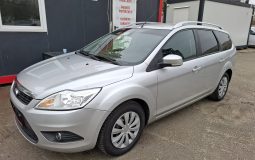 FORD FOCUS 1.6 BENZINA CONCEPT 2010