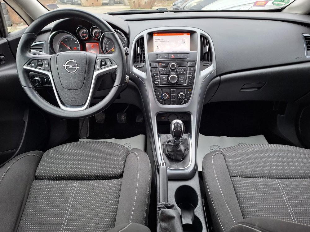 OPEL ASTRA J 1.6 CDTI EDITION 2014 / 2015